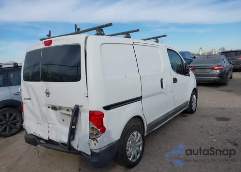 2016 Nissan Nv200 Sv from USA, damaged, VIN 3N6CM0KN8GK697900